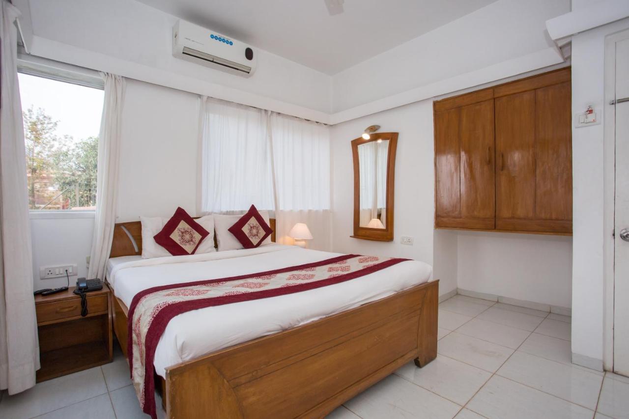 Oyo Flagship Hotel Silver Nest Panchgani Exteriör bild